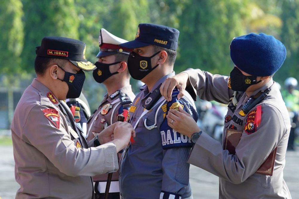 Kapolda Riau Pimpin Apel Gelar Pasukan Operasi Ketupat Lancang Kuning 2022